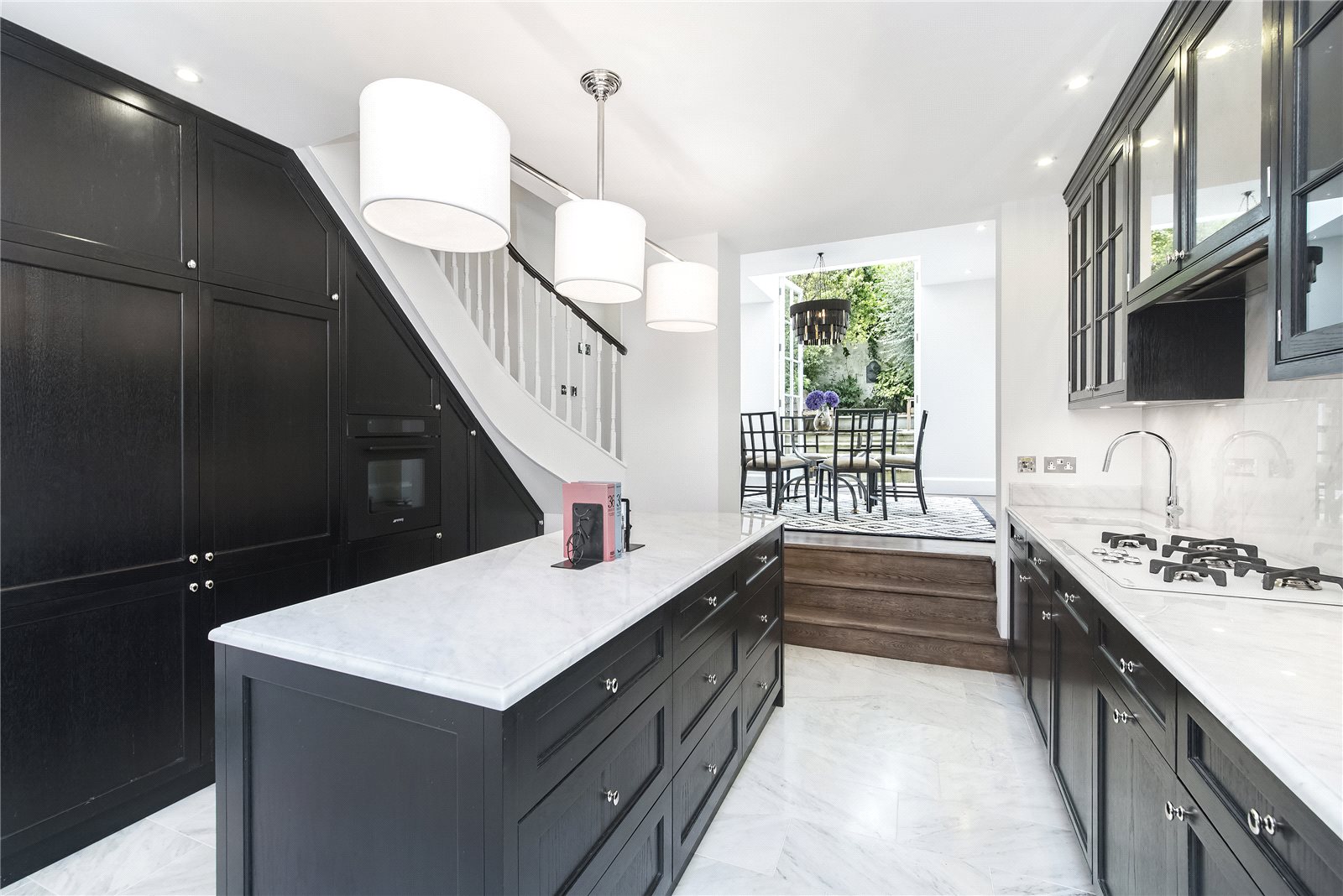 23, Caroline Terrace, London photo 4