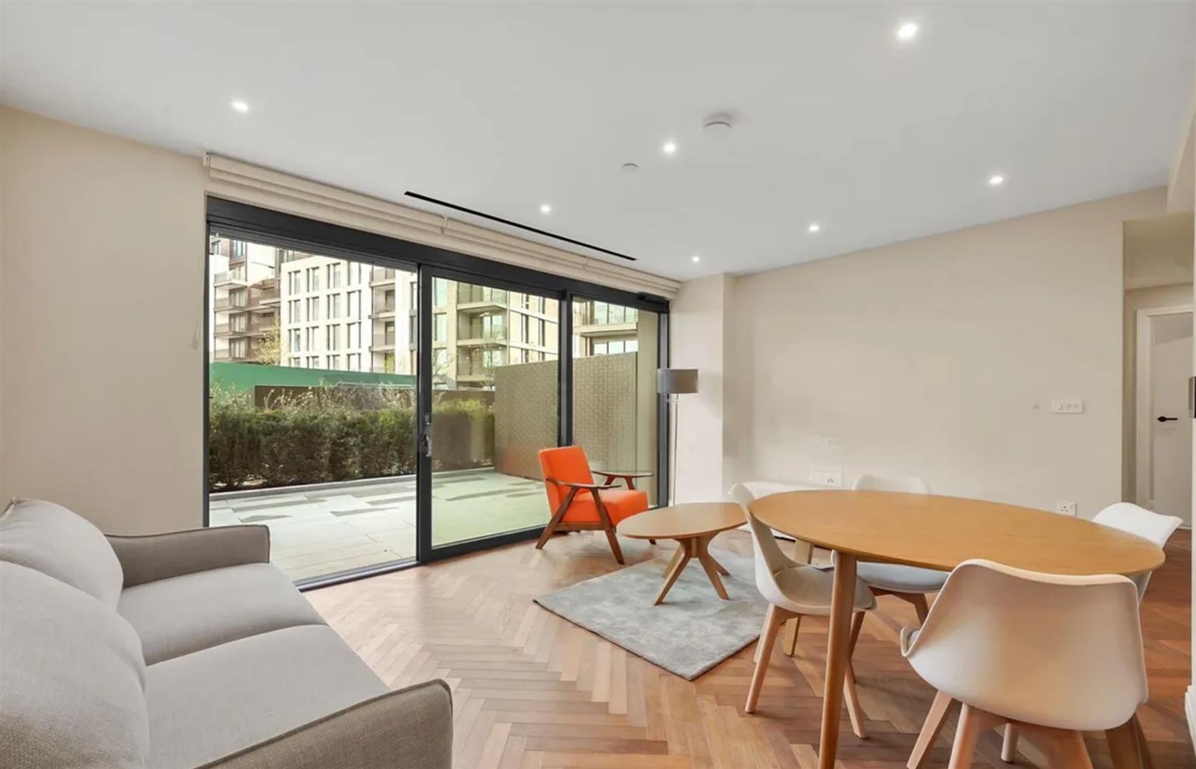 2 bedroom flat for sale 0