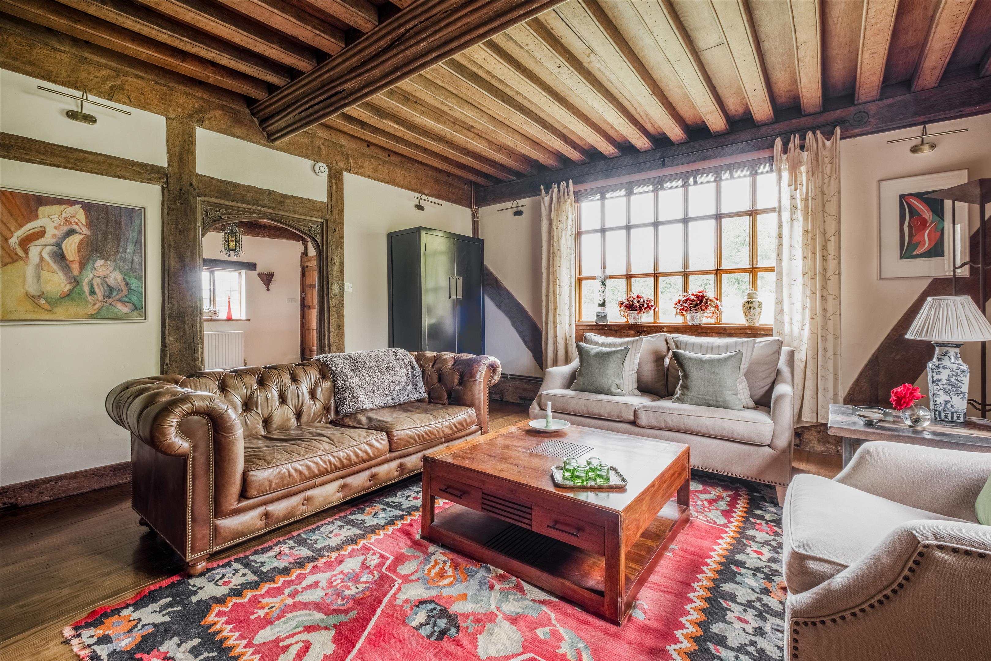 5 bedroom detached house for sale 0