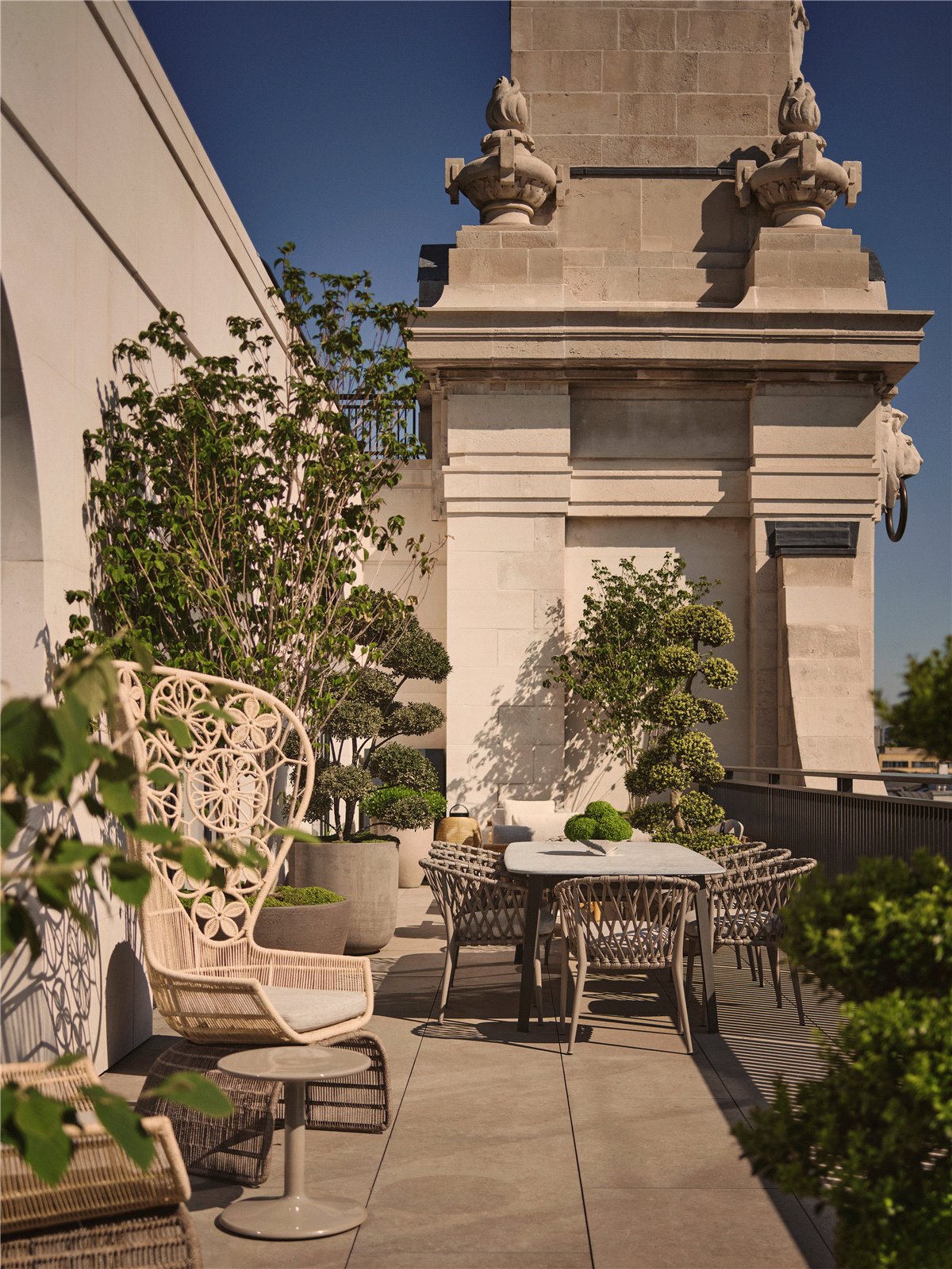 5 bedroom new flat for sale 0