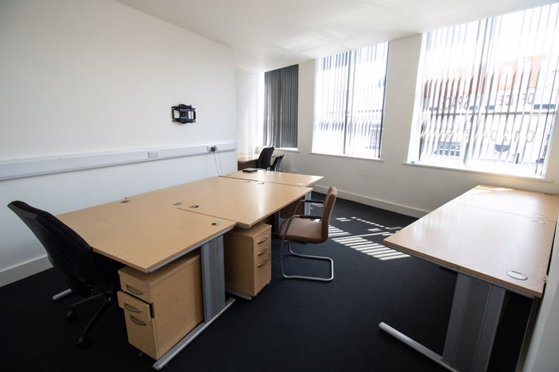 Office 6, 105/107, Market Street, Bolton photo 3
