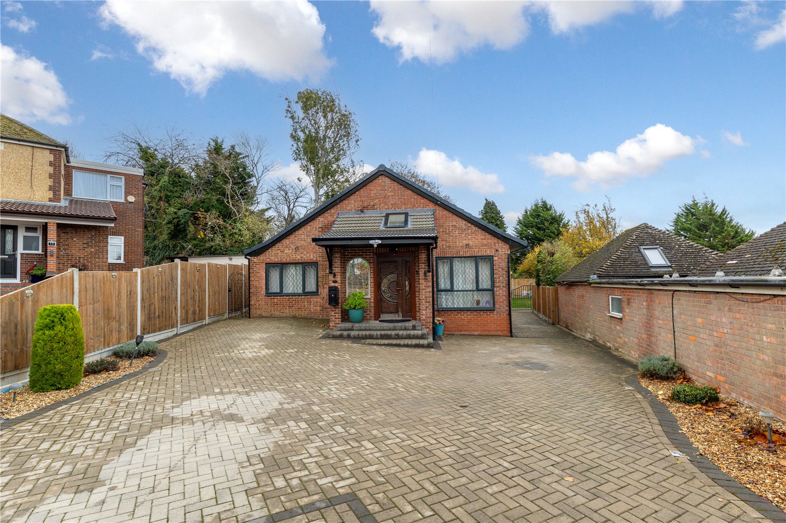 17, Preston Gardens, Luton photo 4