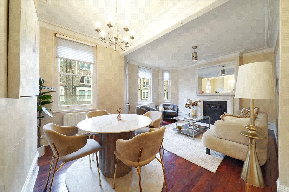 3 bedroom flat for sale 0