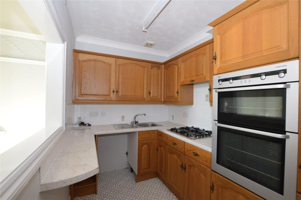 Photos of Lower Erith Road, Torquay, Devon TQ1 61593104 PrimeLocation