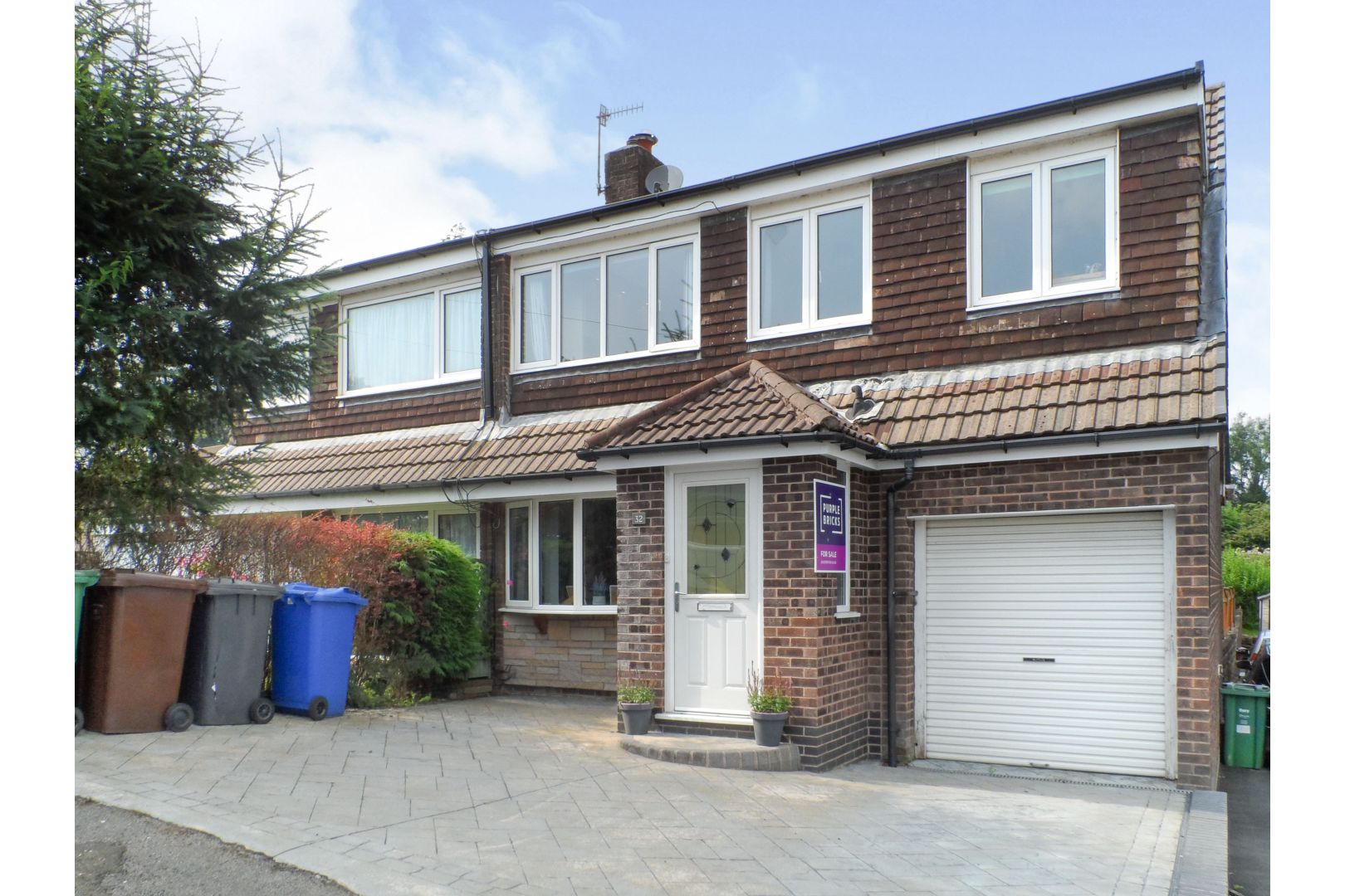 Free property report 32 Woodstock Drive, Tottington, BL8 4BW Chimnie