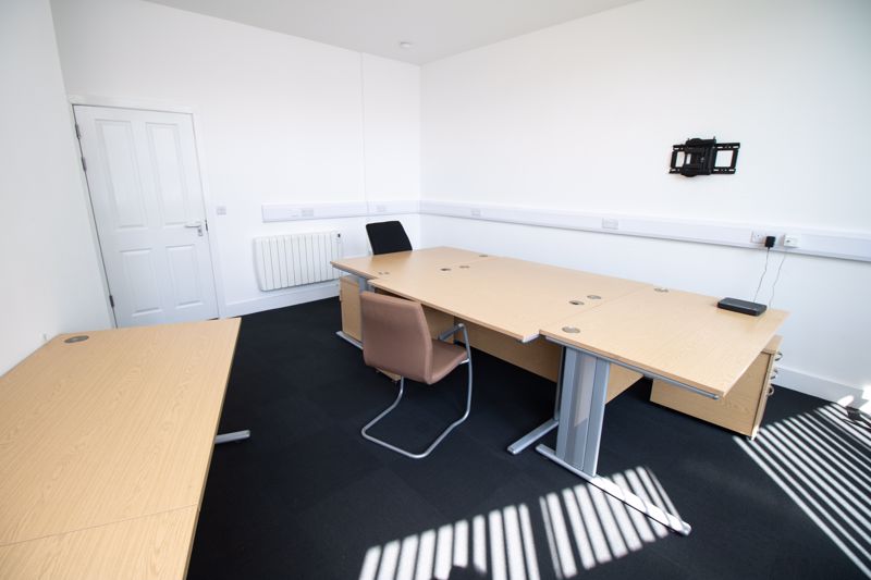 Office 6, 105/107, Market Street, Bolton photo 4