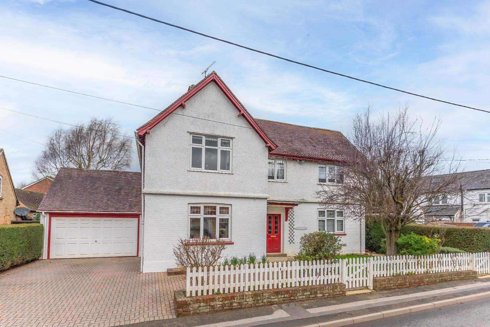 4-bed house on 12 St Martins Cottage, Dunton Road, Leighton Buzzard, £850,000