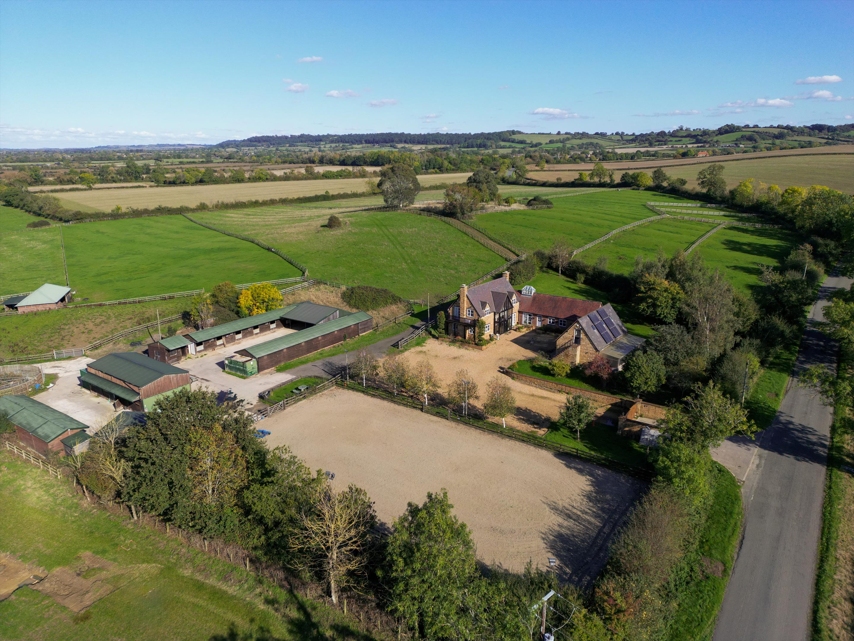 Best Coastal Towns to Buy Property in the UK