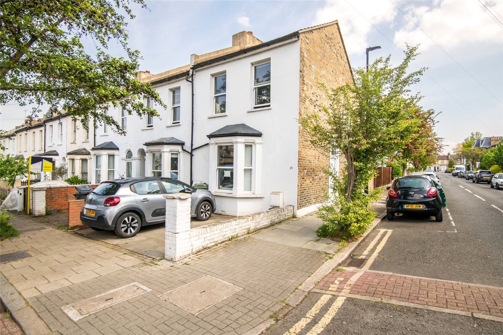 4 bedroom end terrace house for sale 0