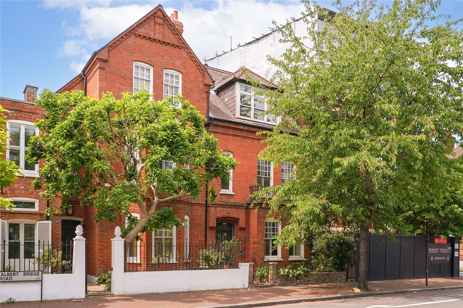 6 bedroom terraced house for sale 0