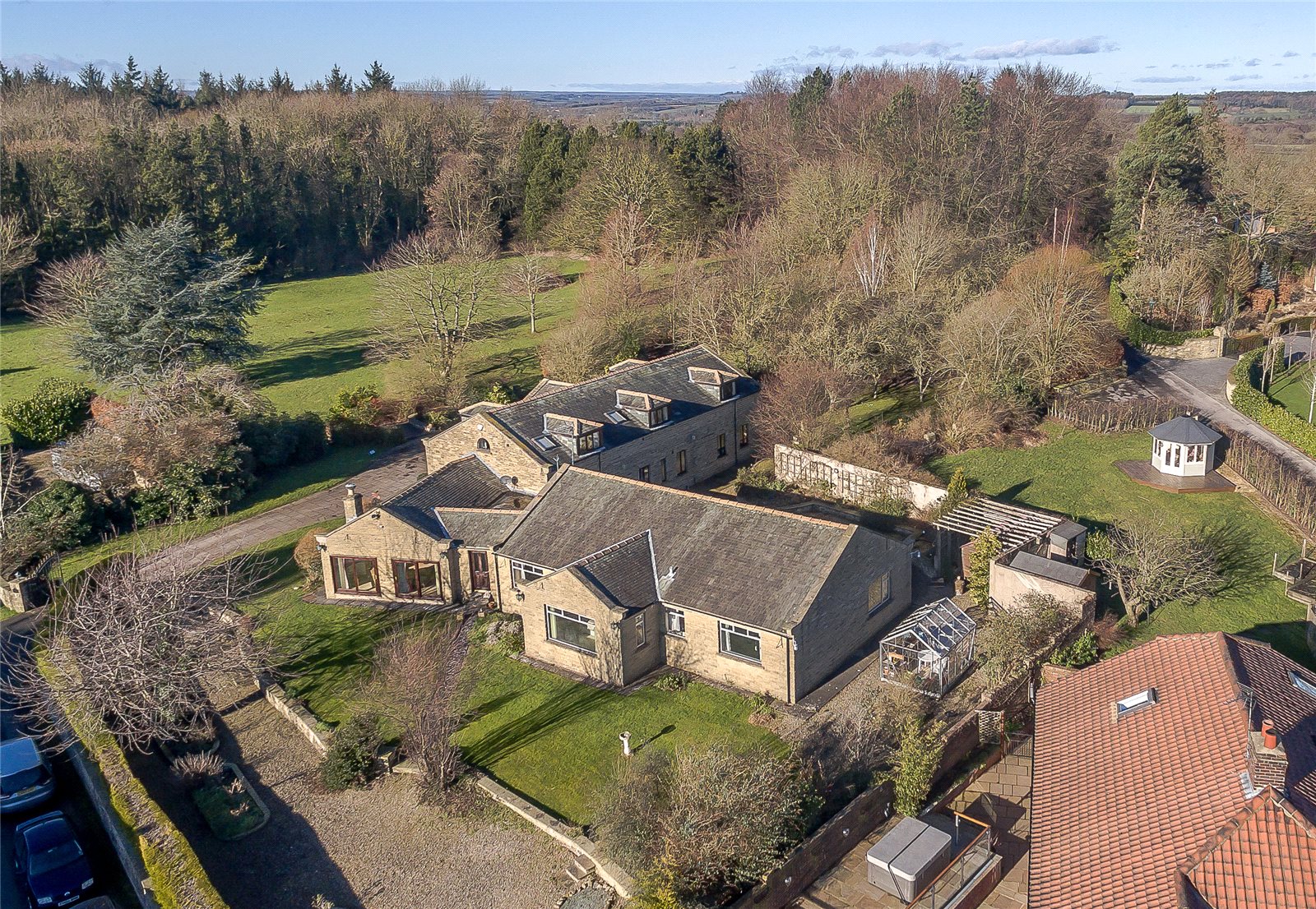 6 bedroom detached house for sale in Scriven, Knaresborough, North Yorkshire HG5