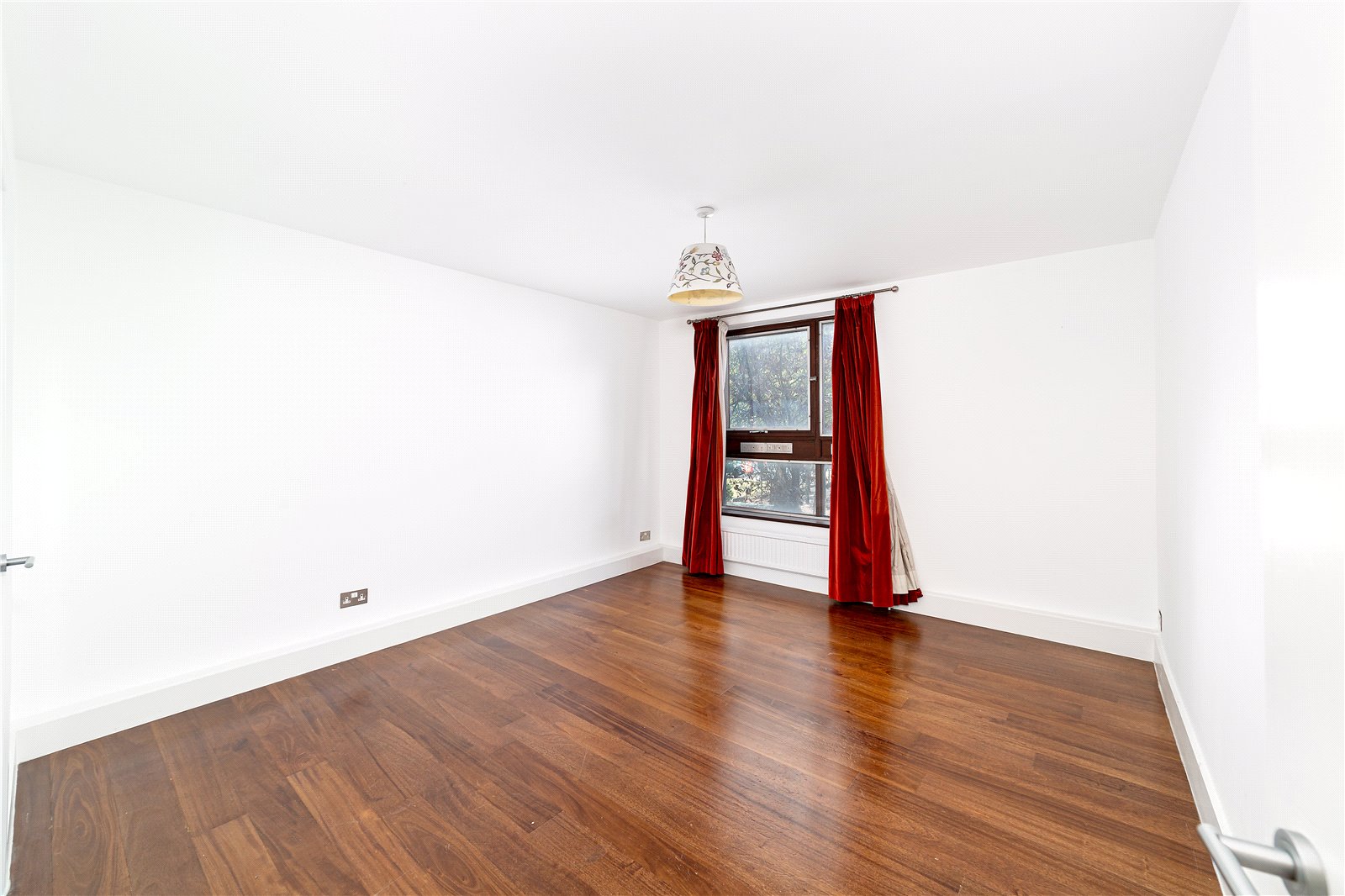 Photos of Julian Court, 150 Camden Road, London NW1 55320986 Zoopla