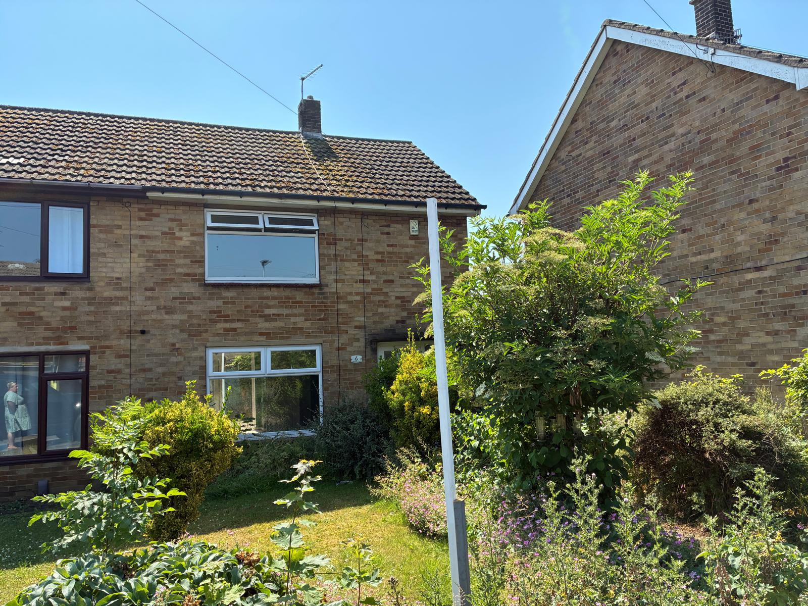 6, Silkstone View, Barnsley photo 3