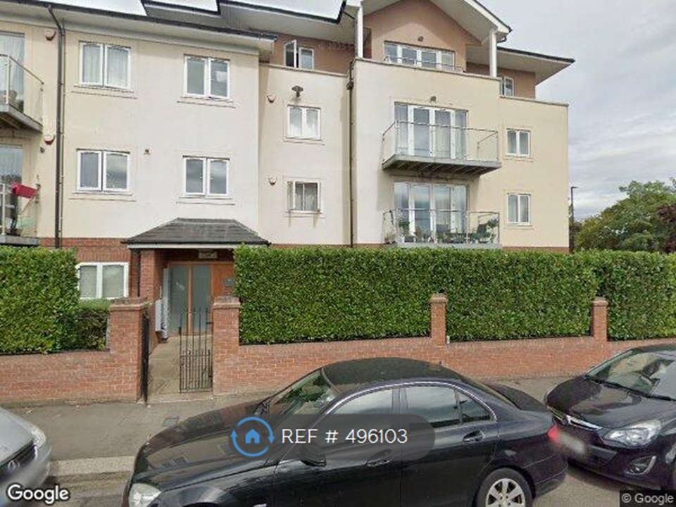 Astha Court, Kings Avenue, Greenford photo 2