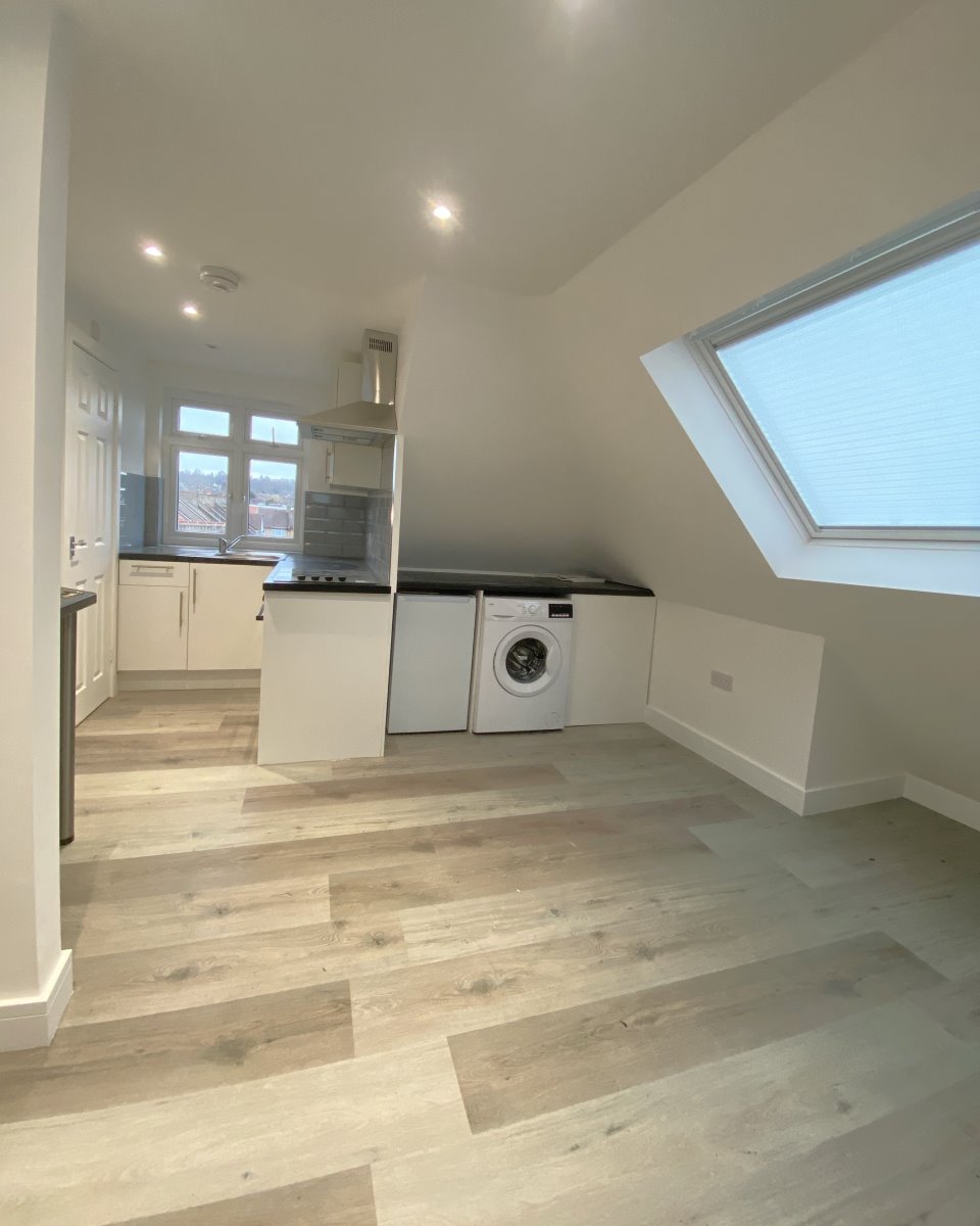 7B Studio, Station Road, Mill Hill photo 5