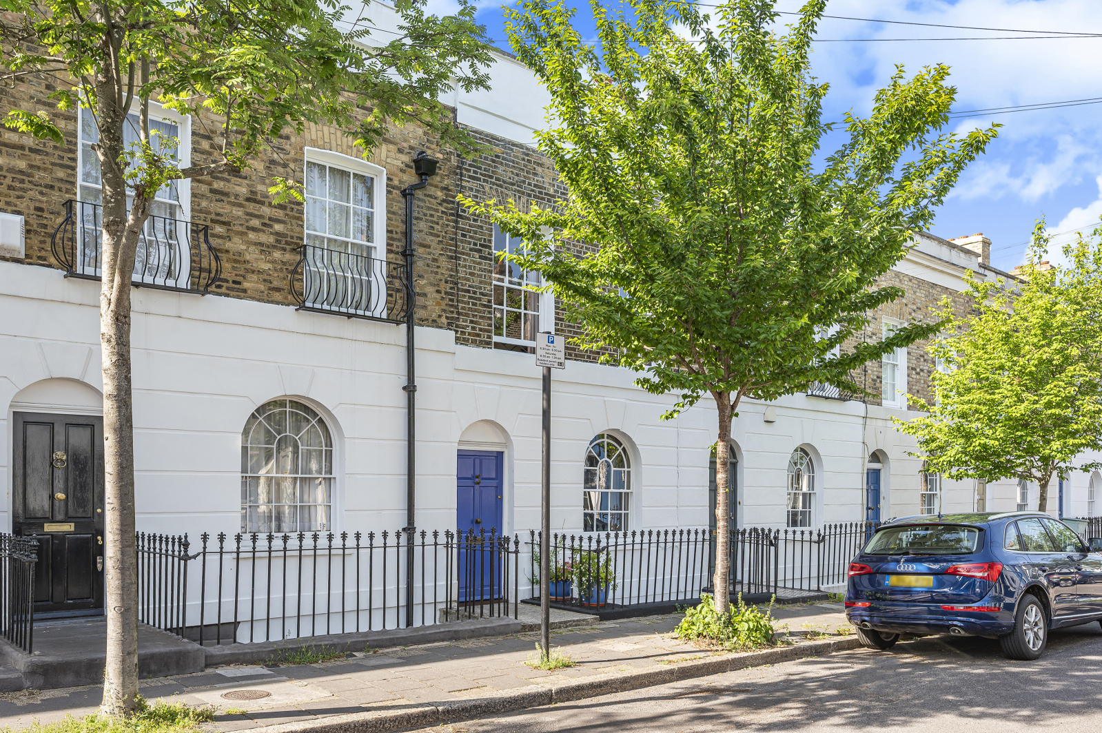 3 bedroom terraced house for sale 0
