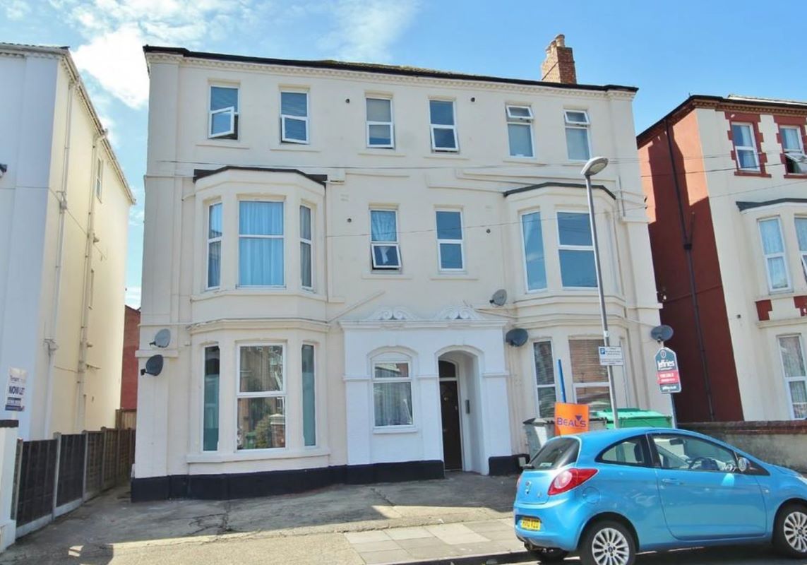 Flat 8, 23-25, St Andrews Road, Southsea photo 5