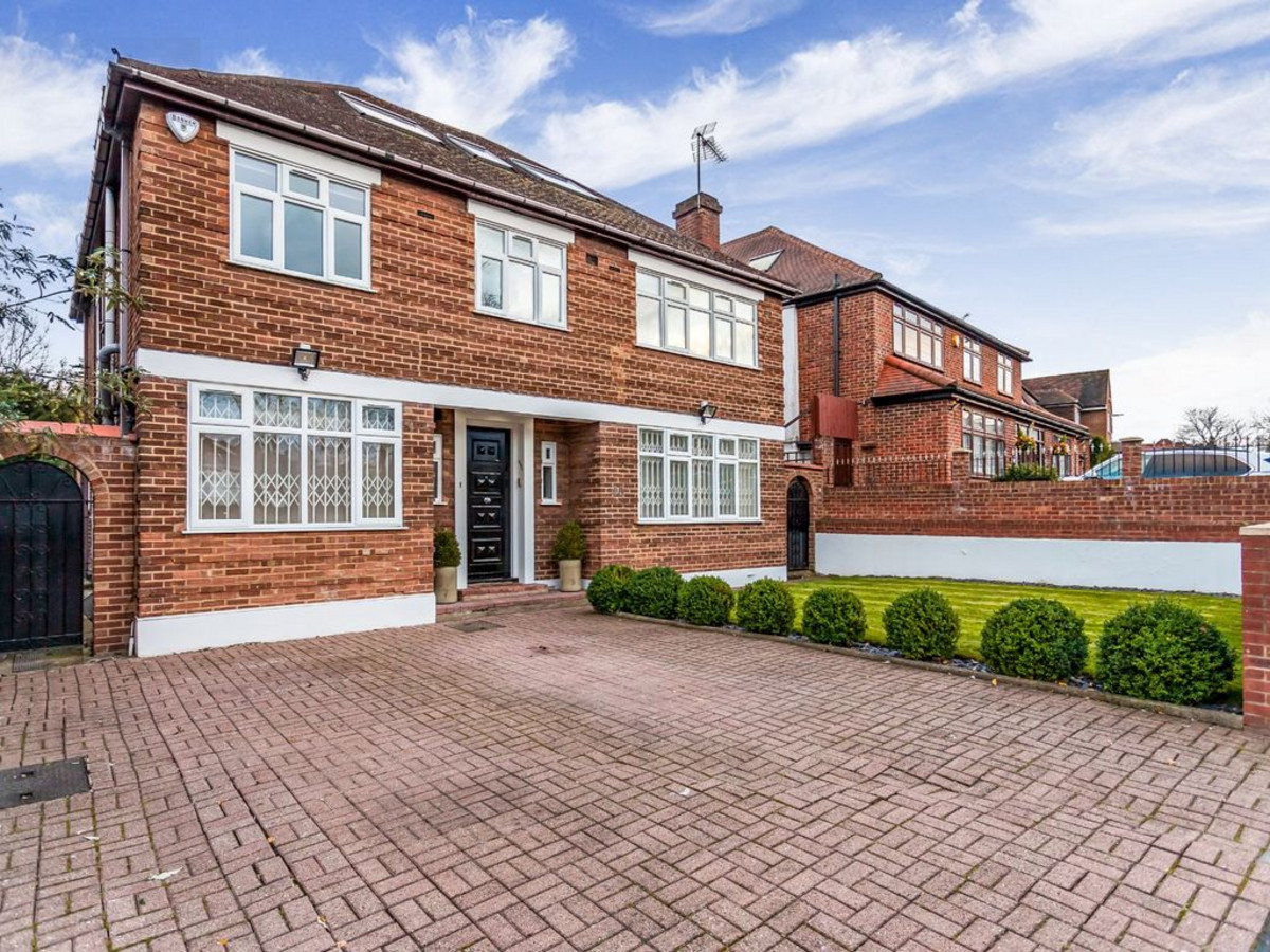 Photos of Ashley Lane, London NW4 67261527 PrimeLocation