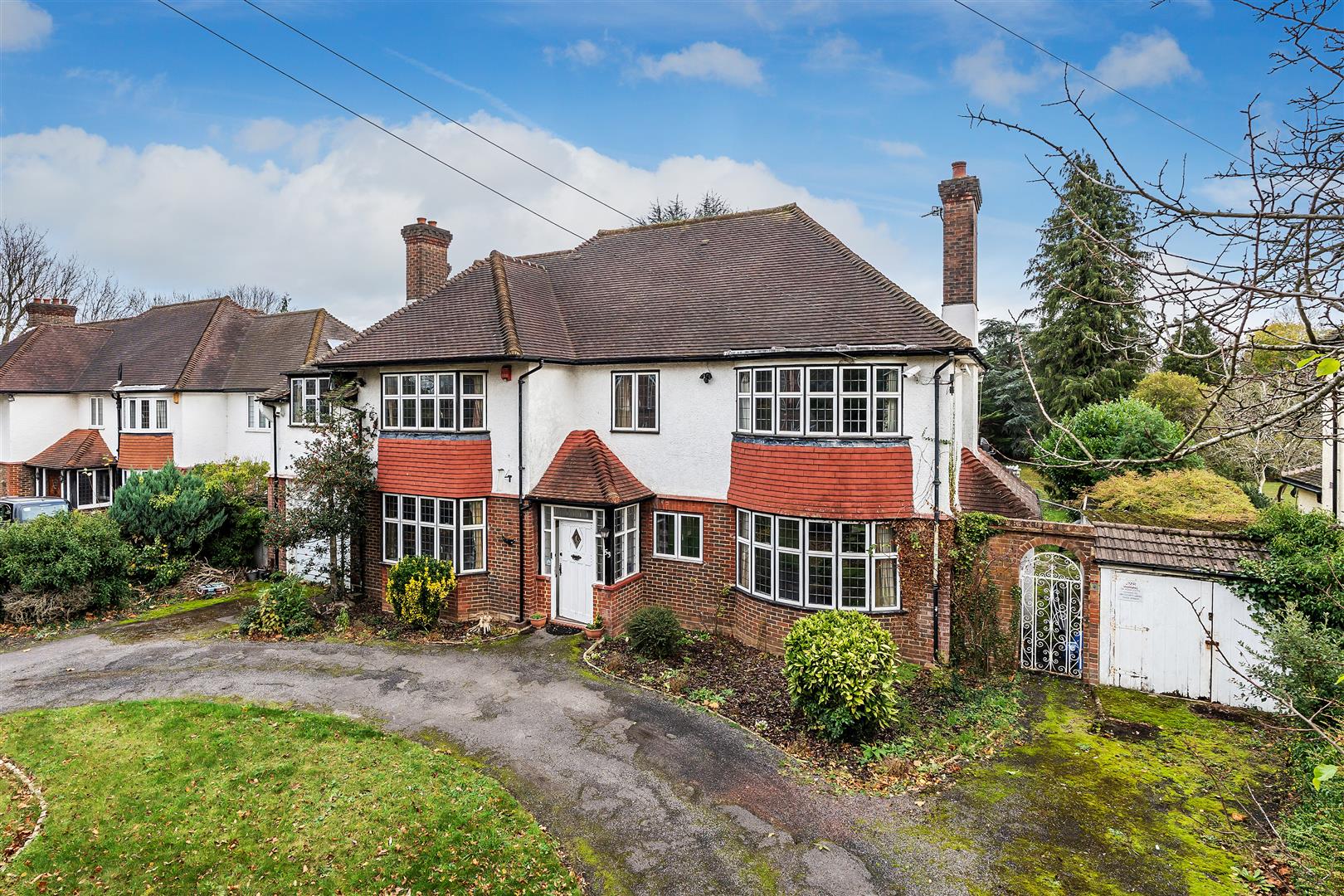 5 bedroom detached house for sale 0