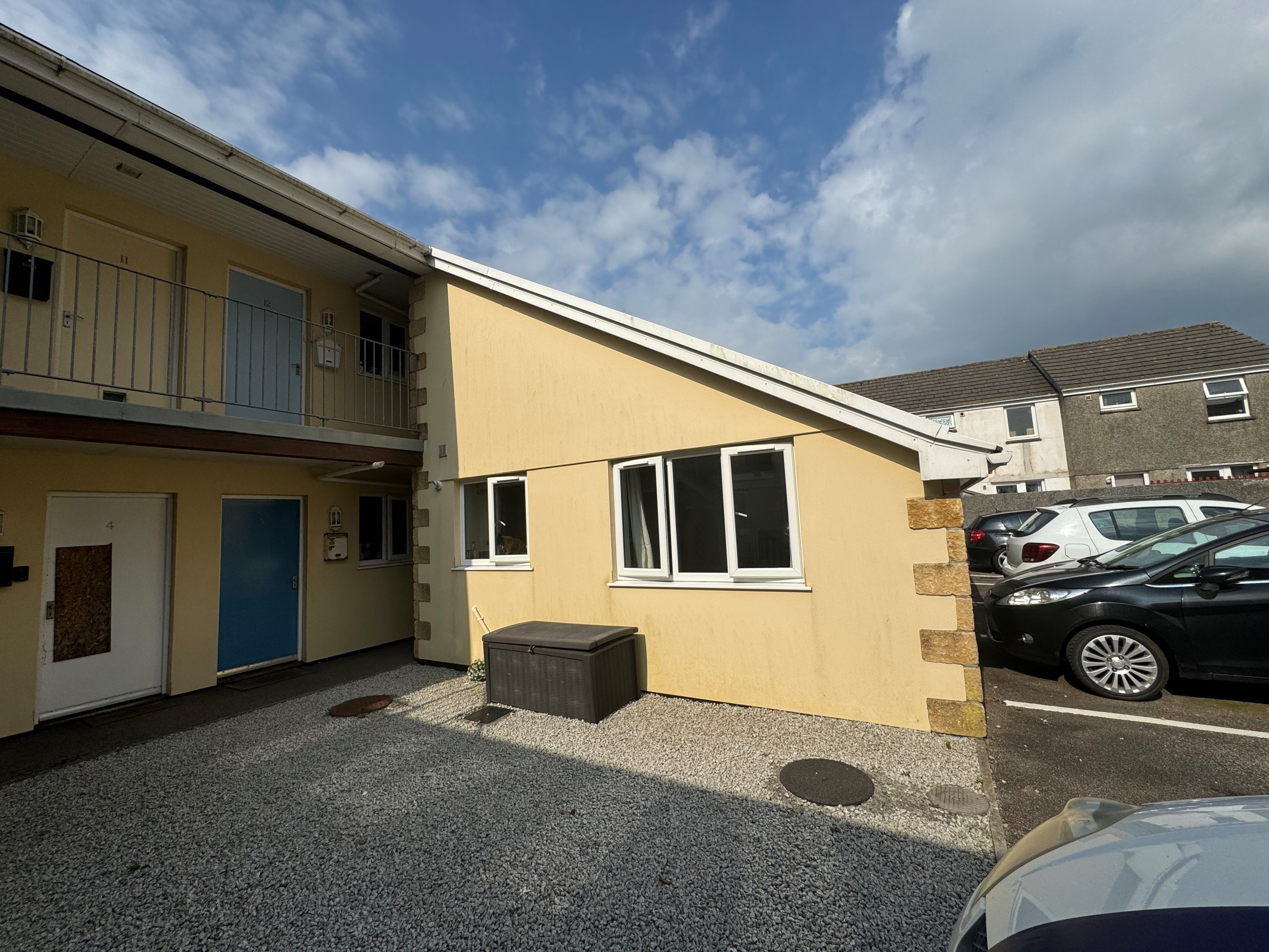 Flat 7, Camborne photo 2