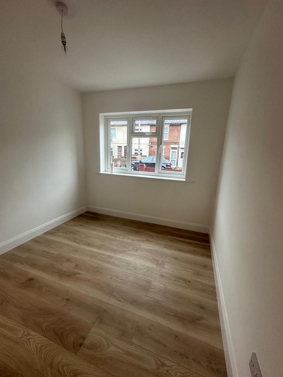 80, CUMBERLAND ROAD , READING photo 4