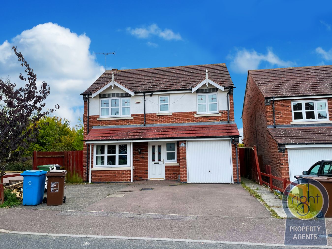 Flatford Close, Corby photo 2