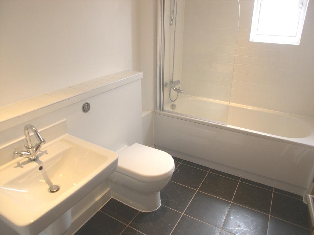 17, Sycamore Drive, Liverpool photo 4