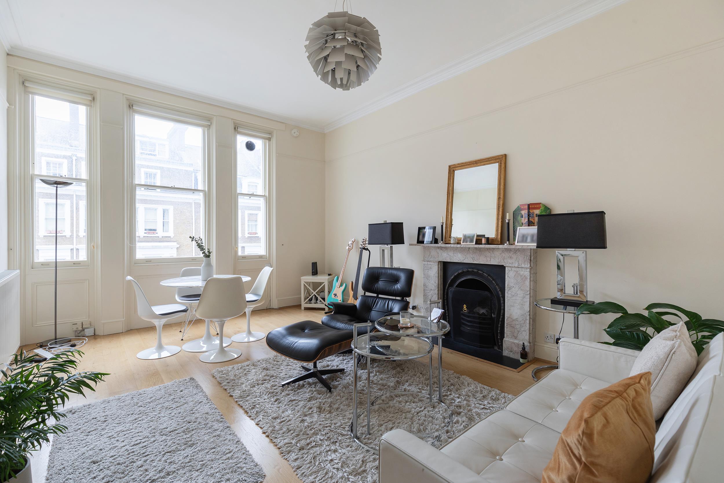 2 bedroom flat for sale 0