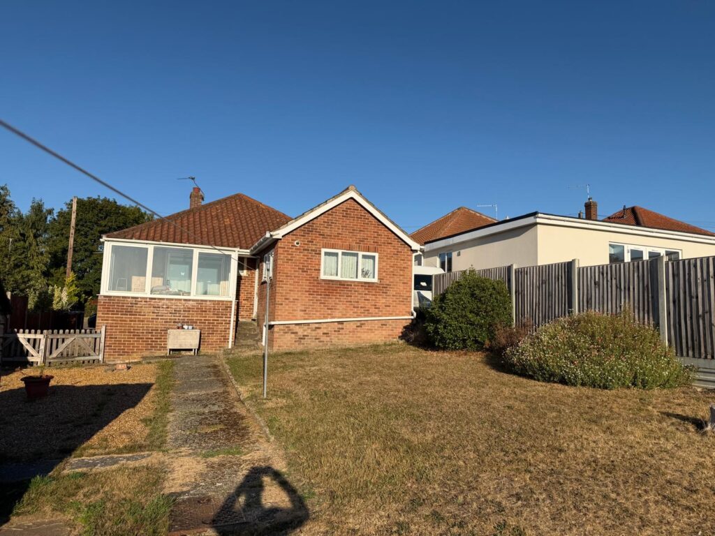 31, Glenda Road, Norwich photo 5