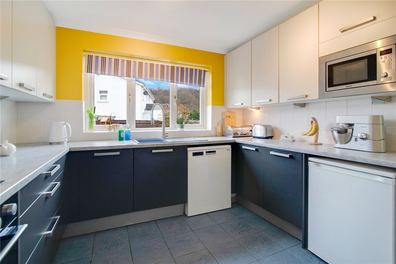 Photos of Lomond Road, Wemyss Bay, Inverclyde PA18 67130517