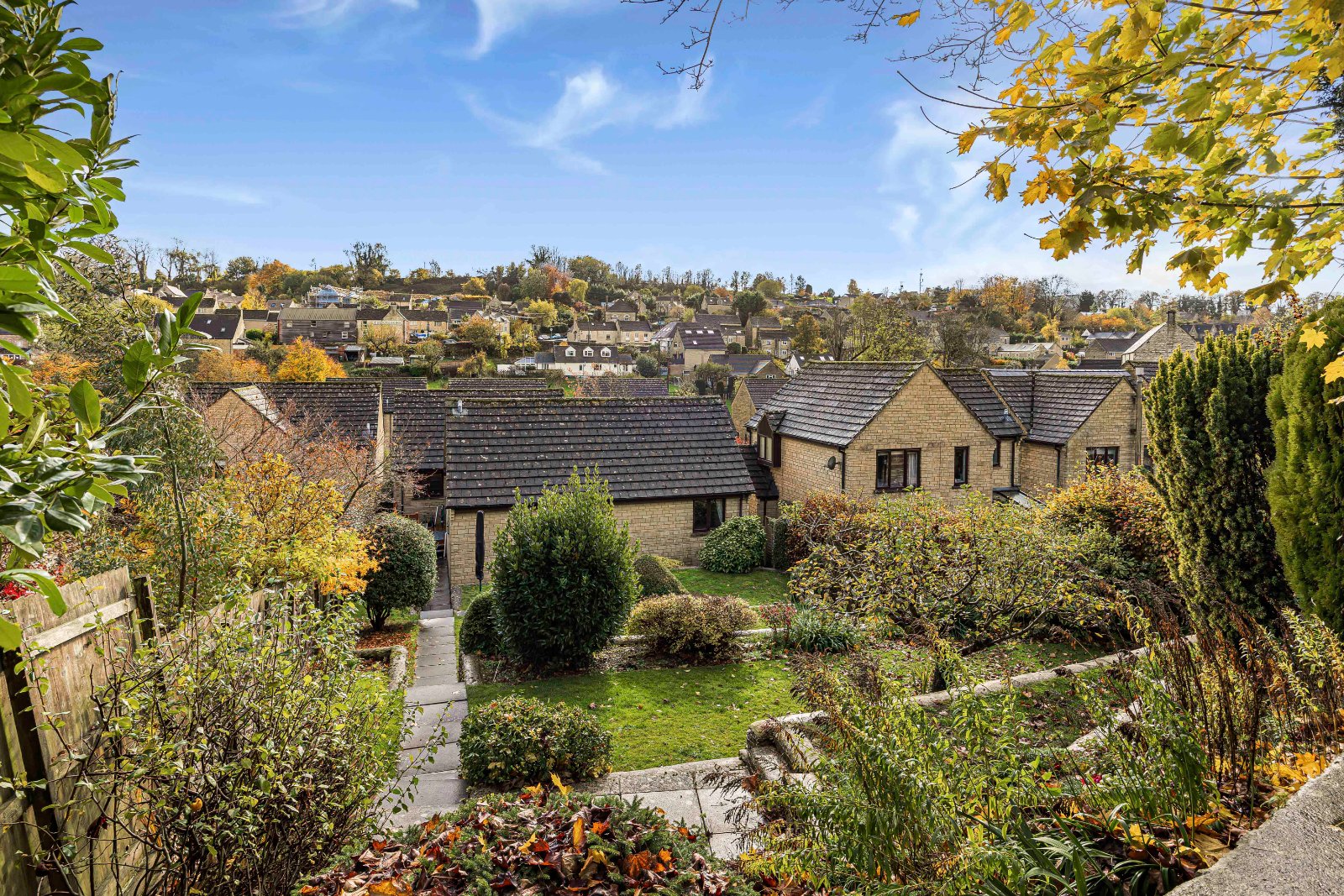 72, Sandford Leaze, Tetbury photo 2