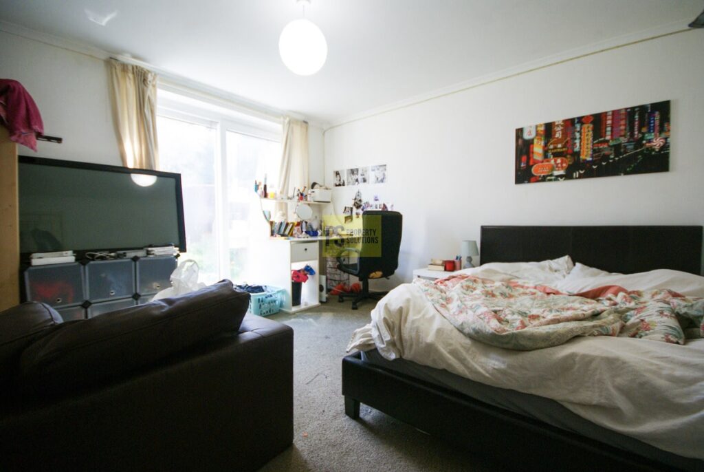 17, Rebecca Drive, Birmingham photo 5