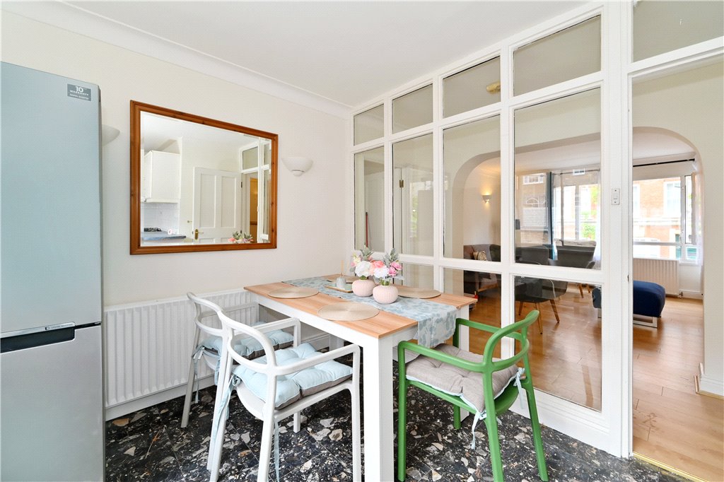 2 bedroom flat for sale 0