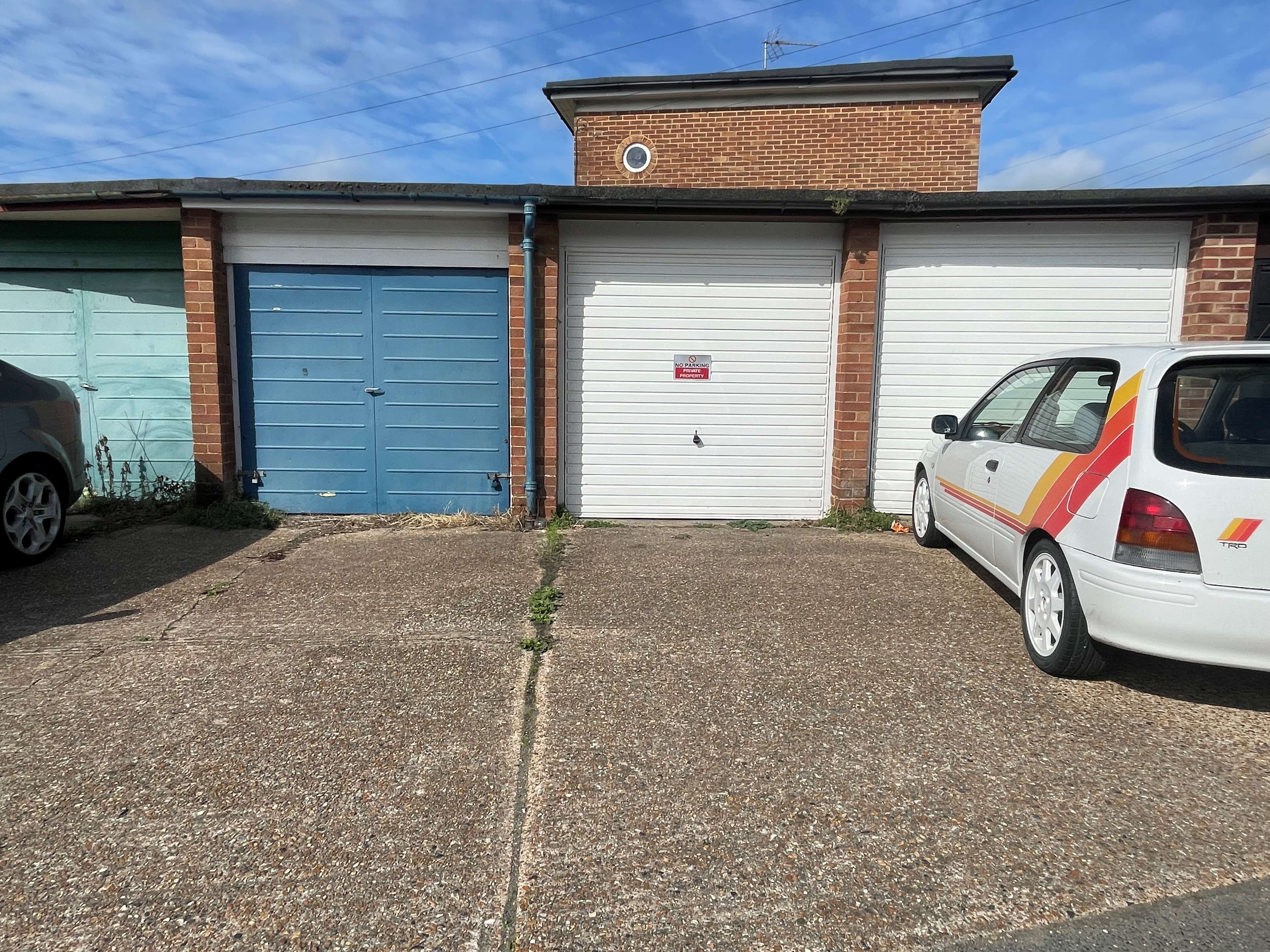 5, Westfield Close, Polegate photo 4