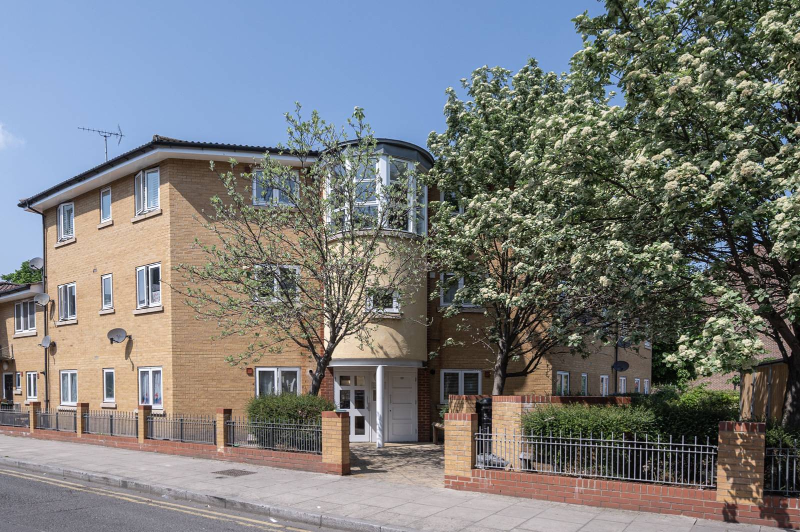 Felstead Street, Hackney Wick photo 3