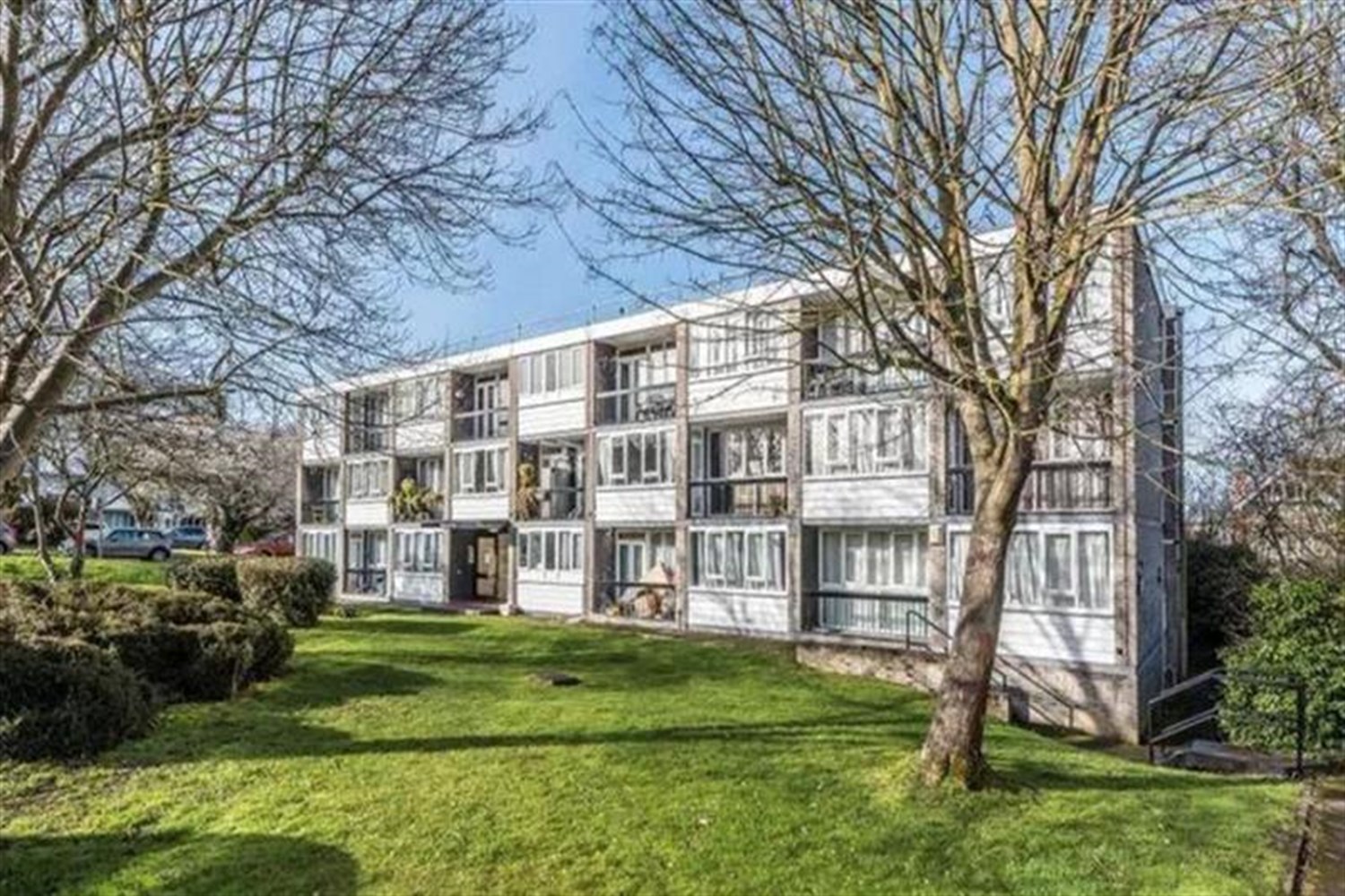 Flat 36, Ashbourne Court, Woodside Park photo 4