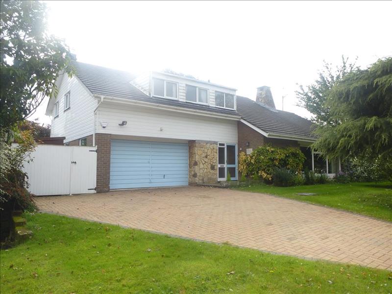 4 bed Detached House