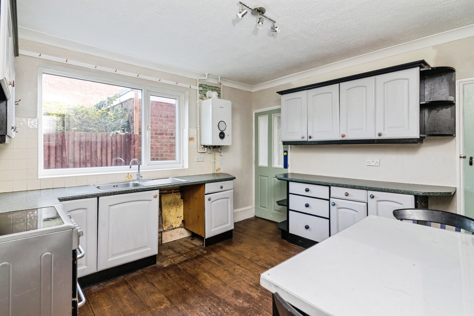 14a,, Wissett Road, Suffolk photo 4
