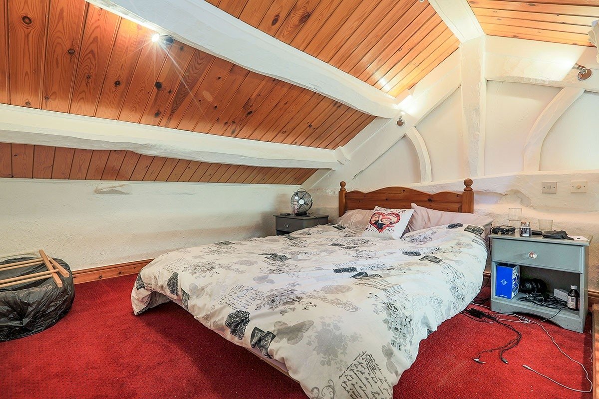 Photos of Spring Gardens Lane, Keighley, West Yorkshire BD20 61801839