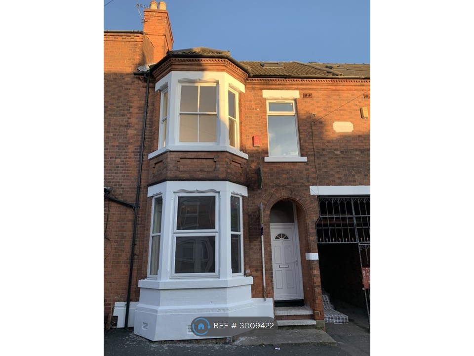 Cedar Road, Nottingham photo 4