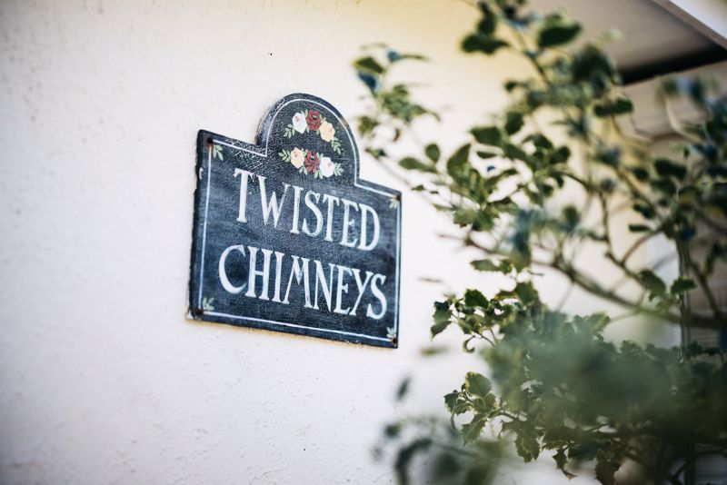 5 bedroom detached house for sale 0