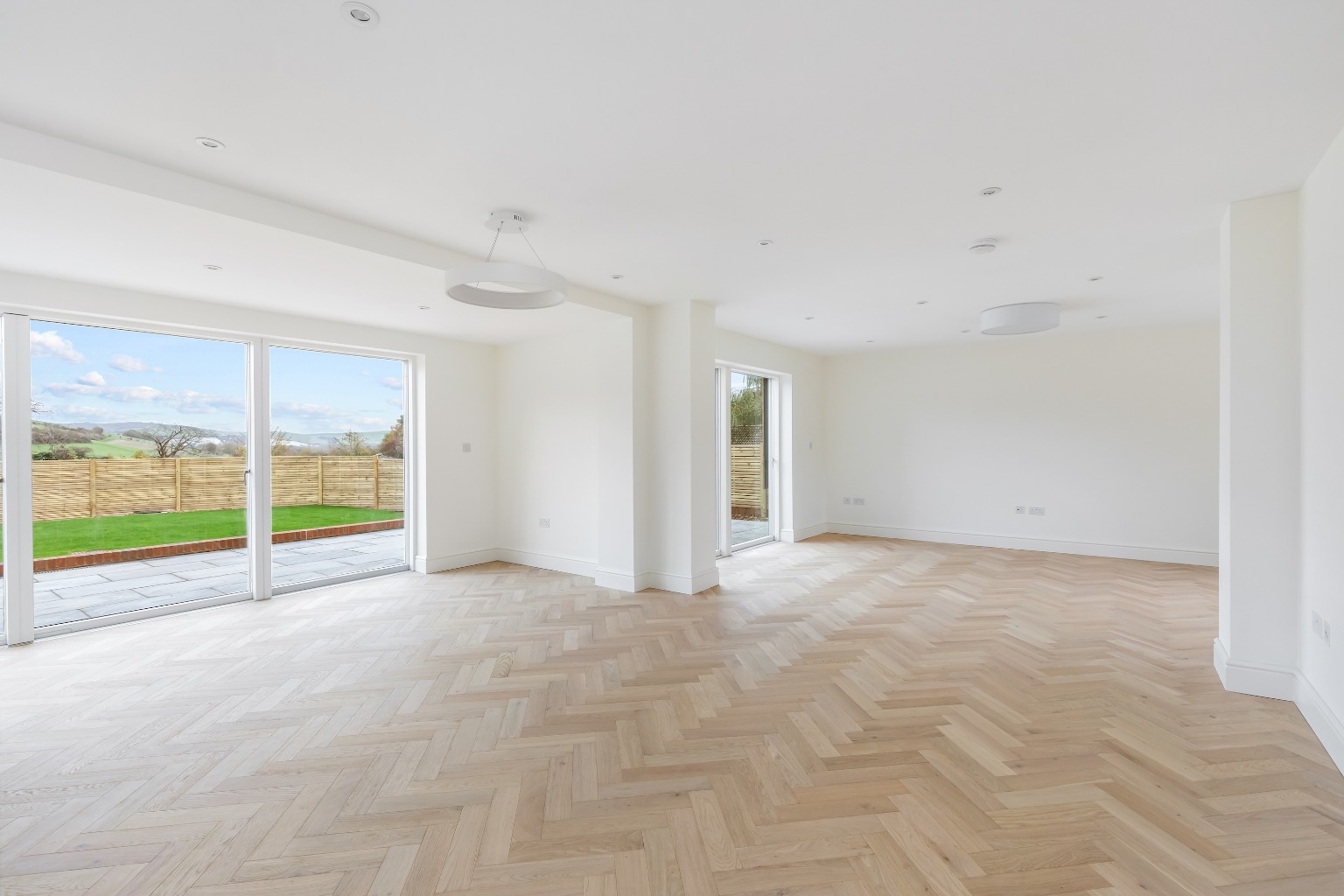 4 bedroom detached new house for sale 0