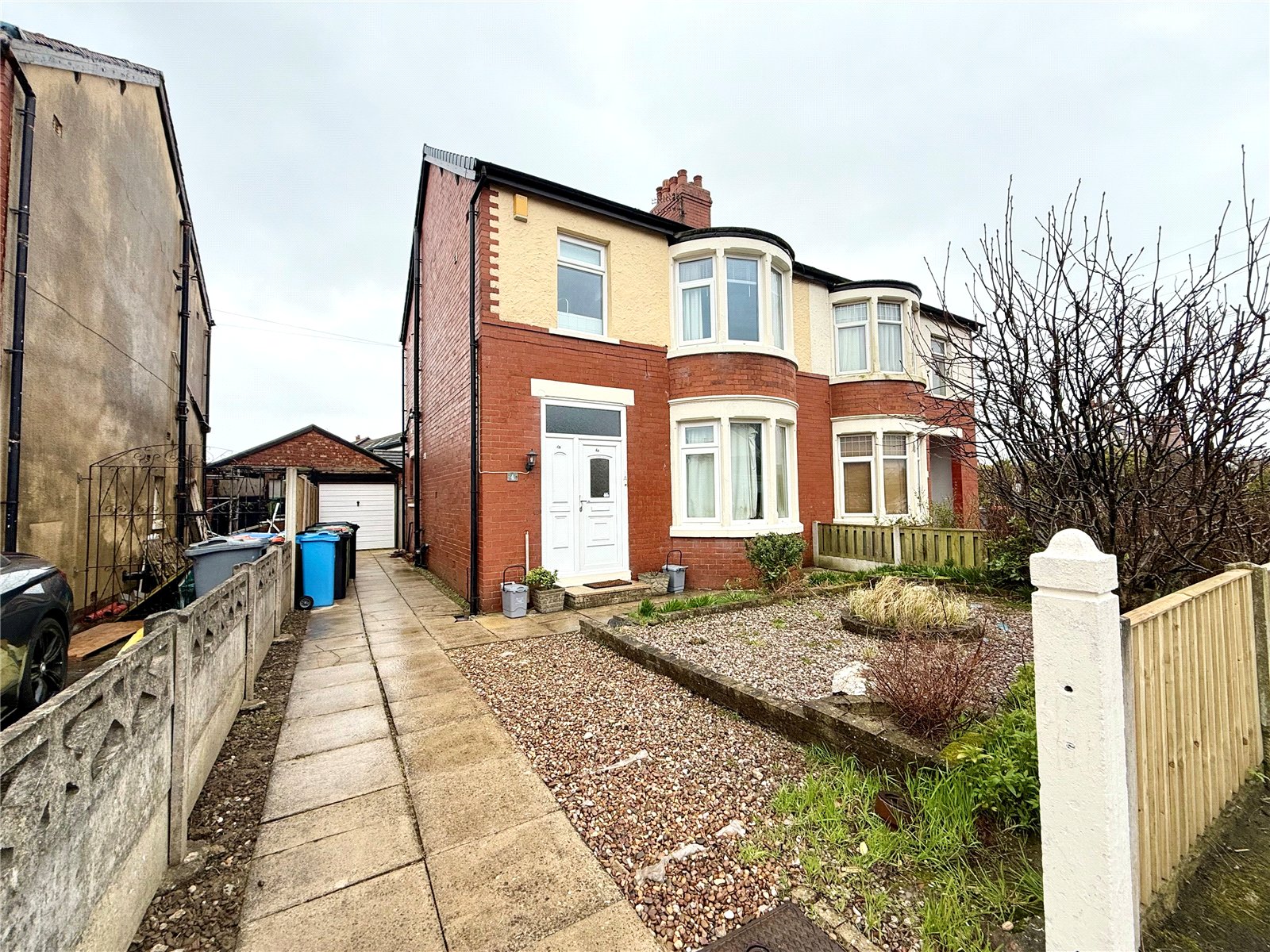 1-bed flat on 4B,, St. Davids Avenue, Lancashire, £85,000