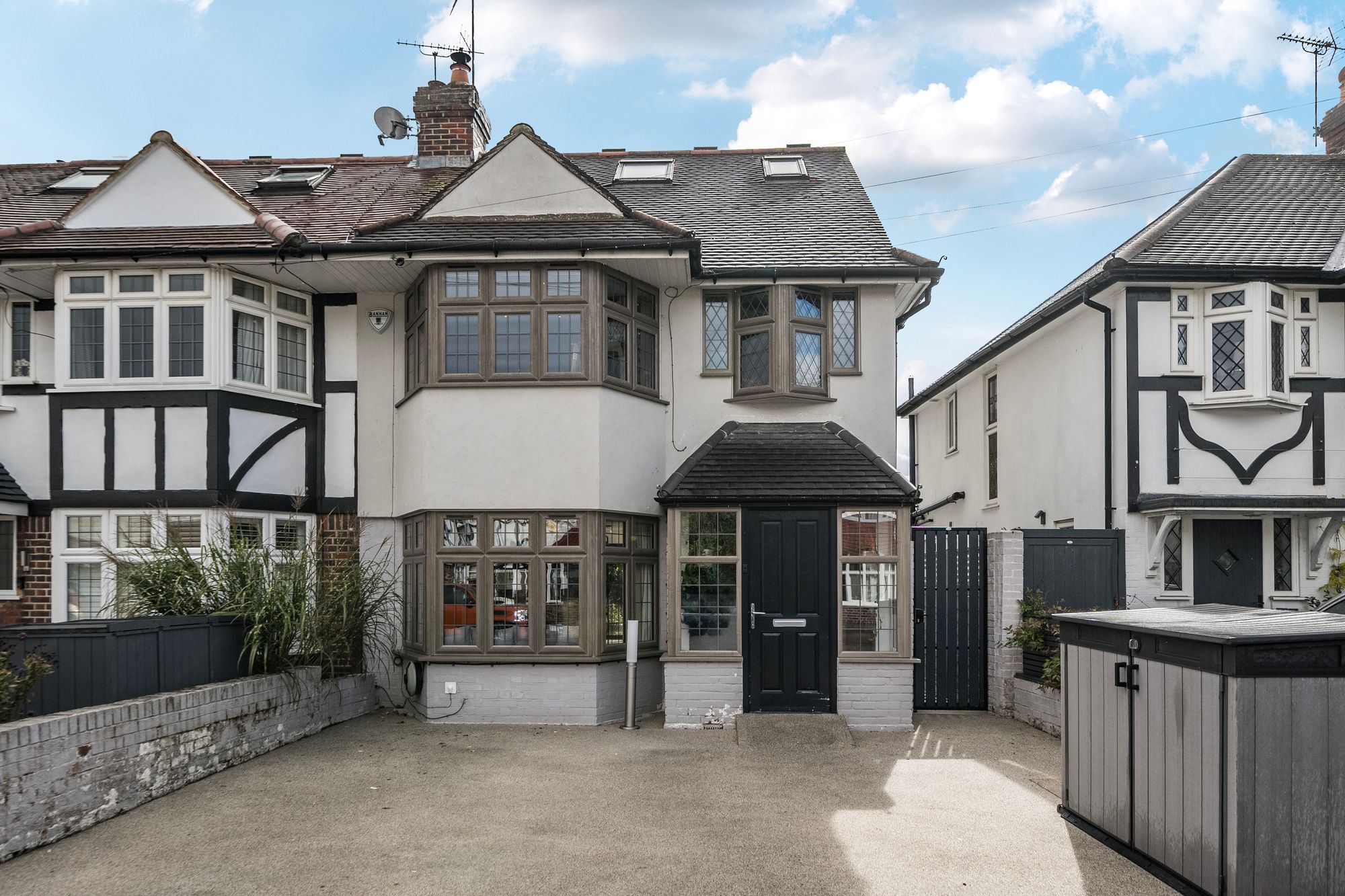 4 bedroom terraced house for sale 0