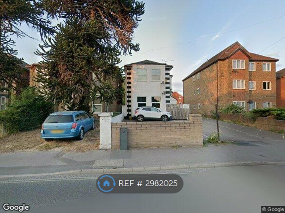 Flat, Shirley Road, Southampton photo 2