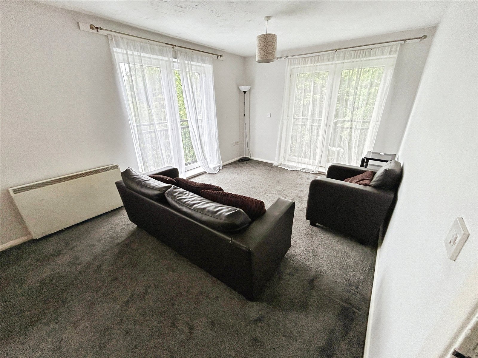 23, Pipkin Court, Coventry photo 2