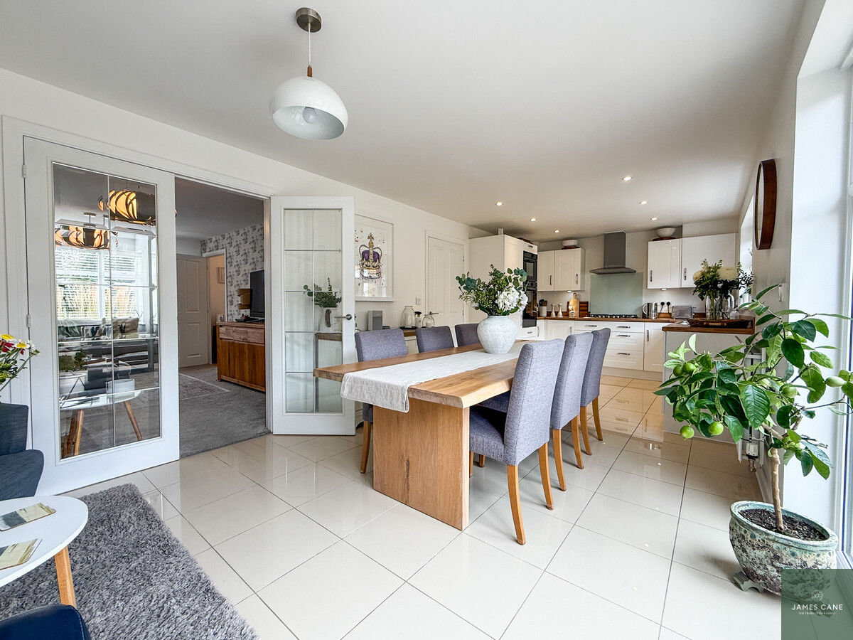 69, Centenary Way, Truro photo 3