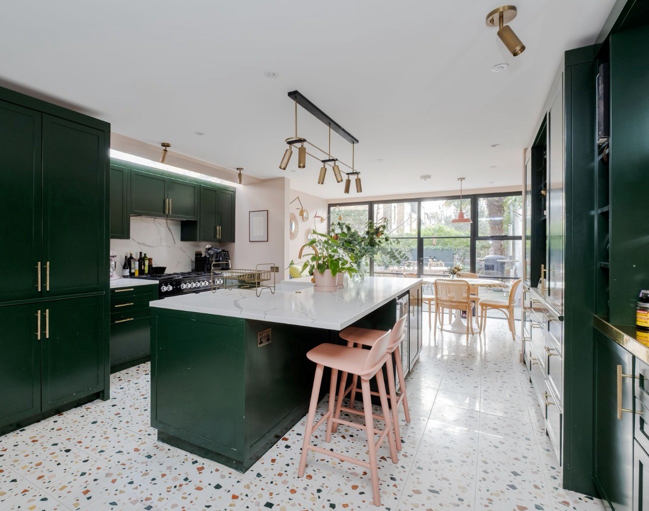 3 bedroom detached house for sale 0