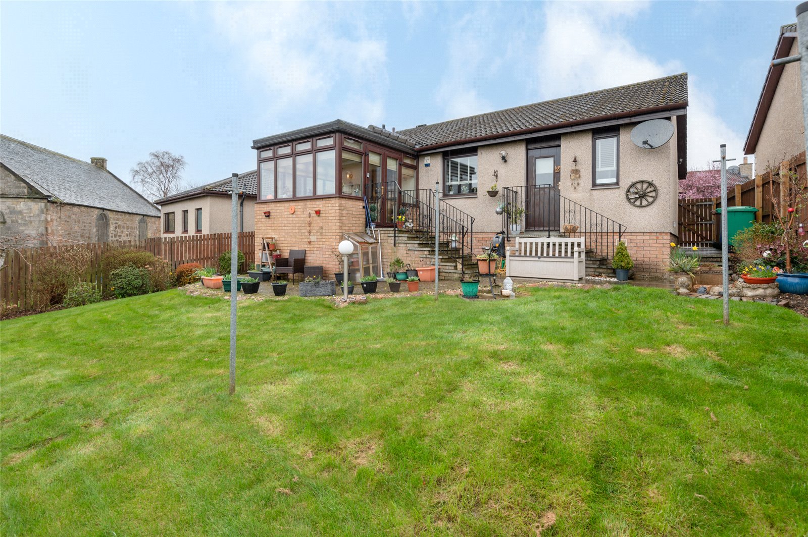 Photos of Meadow Park, Kennoway, Leven KY8 64293685 PrimeLocation