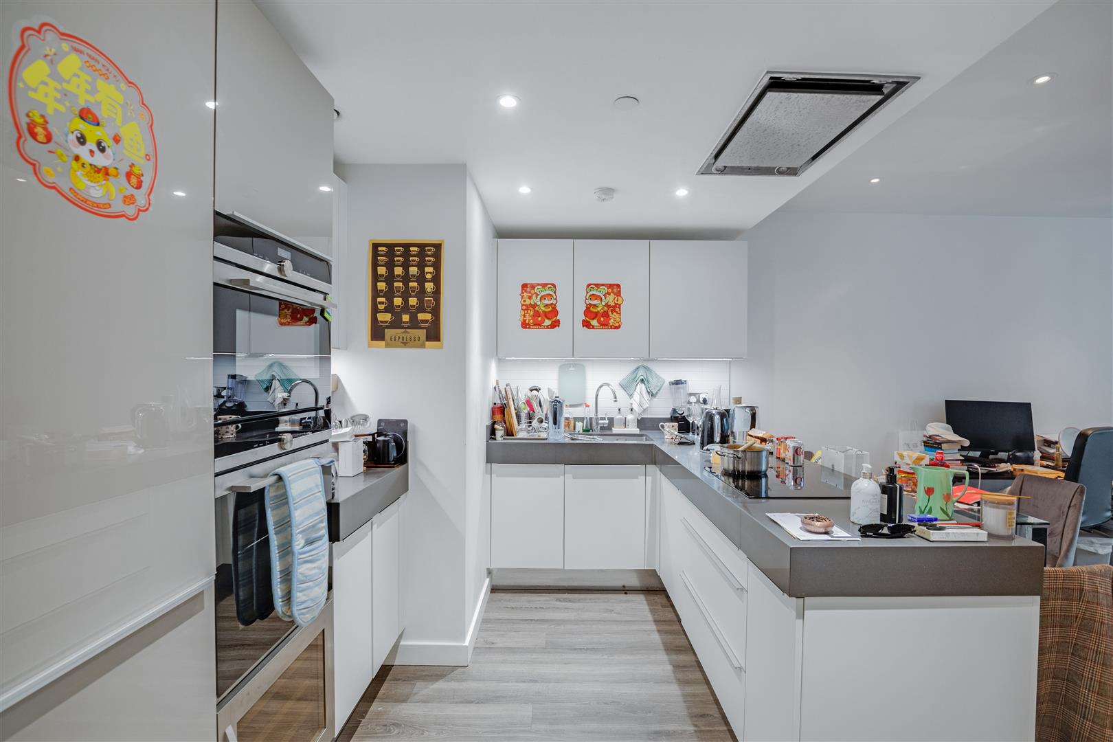 2 bedroom flat for sale 0